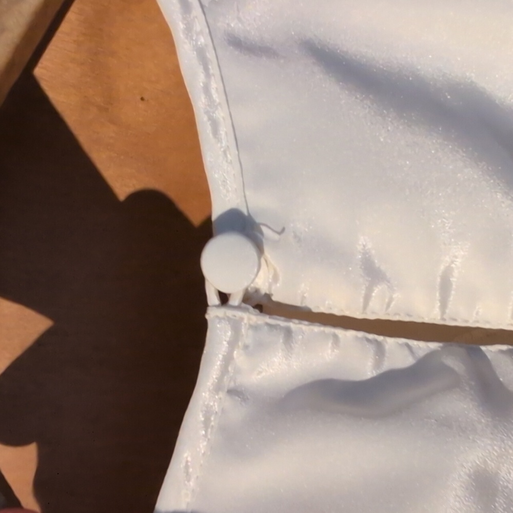 Embroidered Top - Picture 5 of 6